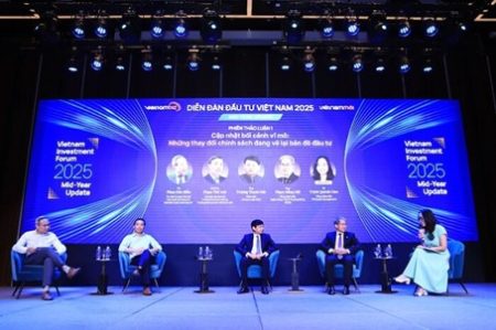 Từ cải cách thể chế đến hành động: Cơ hội cho doanh nghiệp tư nhân Việt