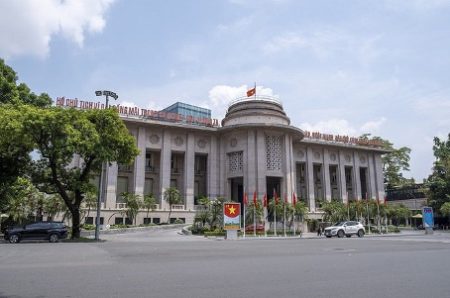 Luật Các tổ chức tín dụng: Hồi sinh vốn “đóng băng” và siết kỷ cương tín dụng