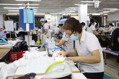 Đề xuất nâng mức giảm trừ gia cảnh: Chưa thỏa đáng